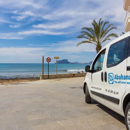 فيلة Abahana Villas Cristina 6 *