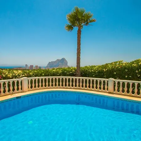 فيلة Abahana Villas Cristina 6